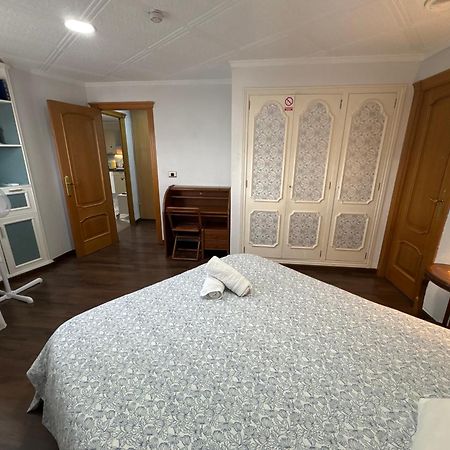 Apartamentos Centro Ciudad 2 Habitaciones Елда Екстериор снимка