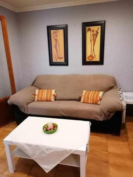 Apartamentos Centro Ciudad 2 Habitaciones Елда Екстериор снимка