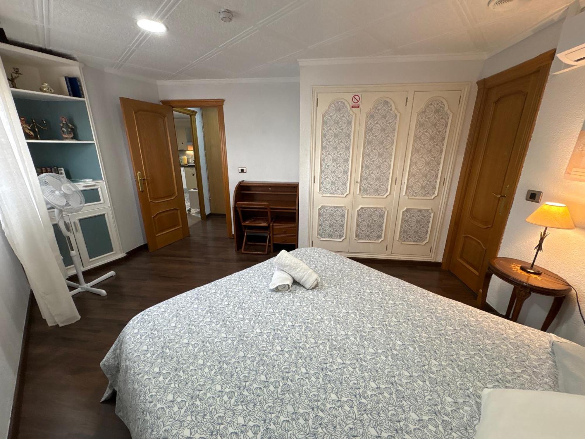 Apartamentos Centro Ciudad 2 Habitaciones Елда Екстериор снимка