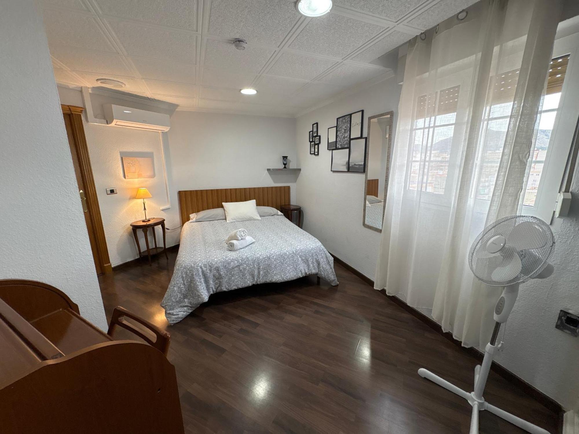 Apartamentos Centro Ciudad 2 Habitaciones Елда Екстериор снимка